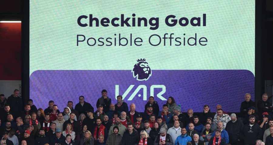 Clubes da Premier League votarão sobre a possibilidade de acabar com o VAR - Foto: Reprodução/X @FabrizioRomano