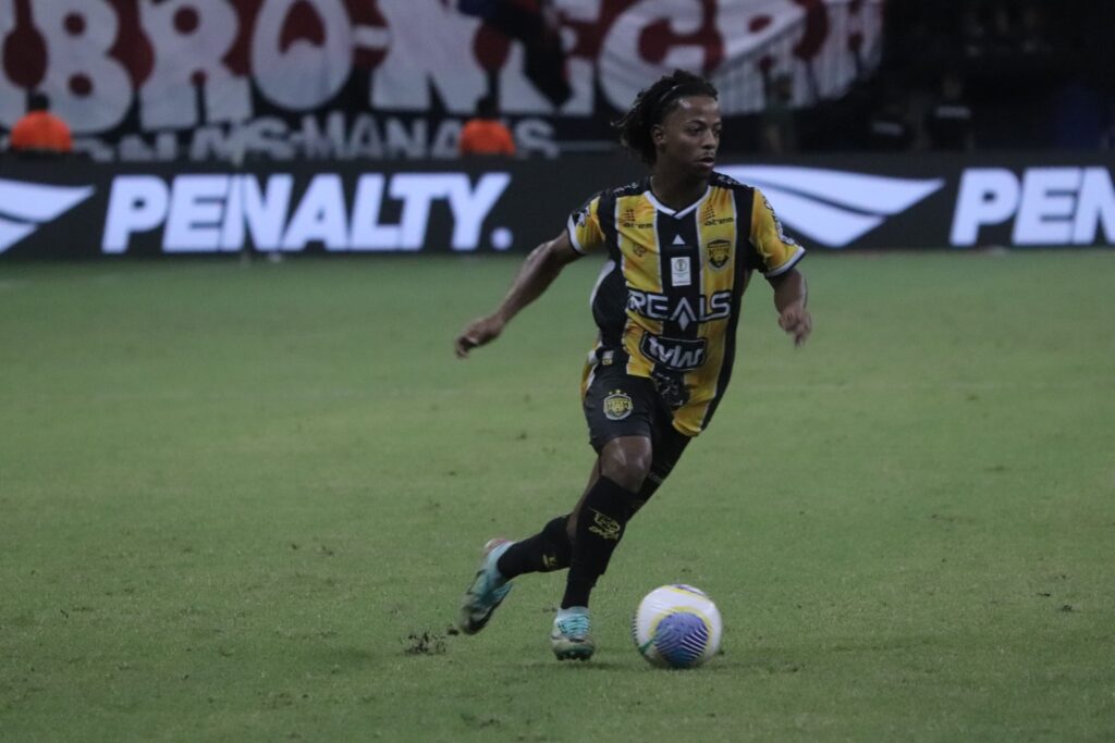 Ênio durante Amazonas 0 x 1 Flamengo pela 3ª fase da Copa do Brasil - Foto: Cauê Pontes