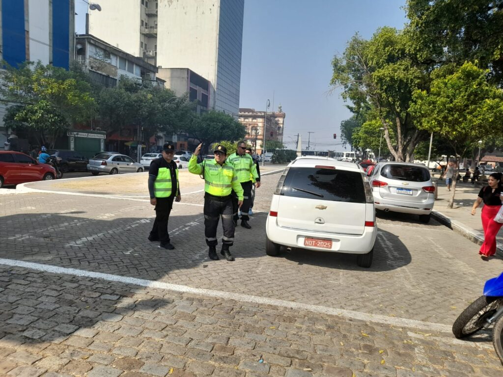 Interdição temporária da Avenida Eduardo Ribeiro para a Missa de Corpus Christi e procissão, garantindo a segurança dos fiéis em Manaus - Foto: Divulgação/IMMU