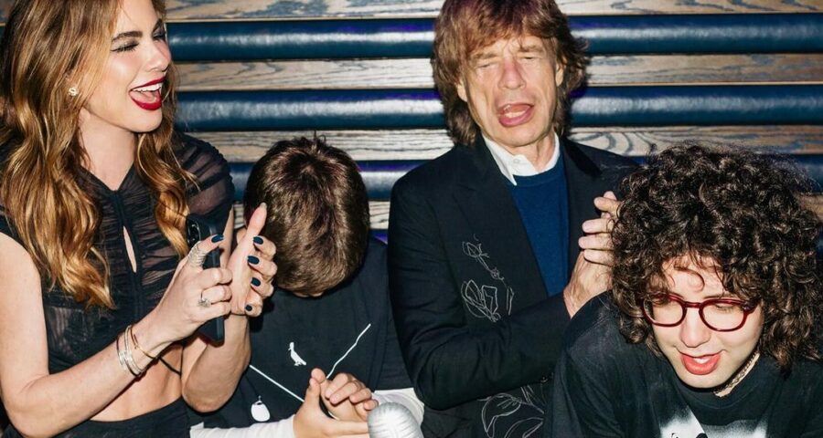 Lucas Jagger comemora ao lado dos pais, Mick Jagger e Luciana Gimenez ao completar 25 anos e se formar em Nova York - Foto: Reprodução/Instagram @lucianagimenez