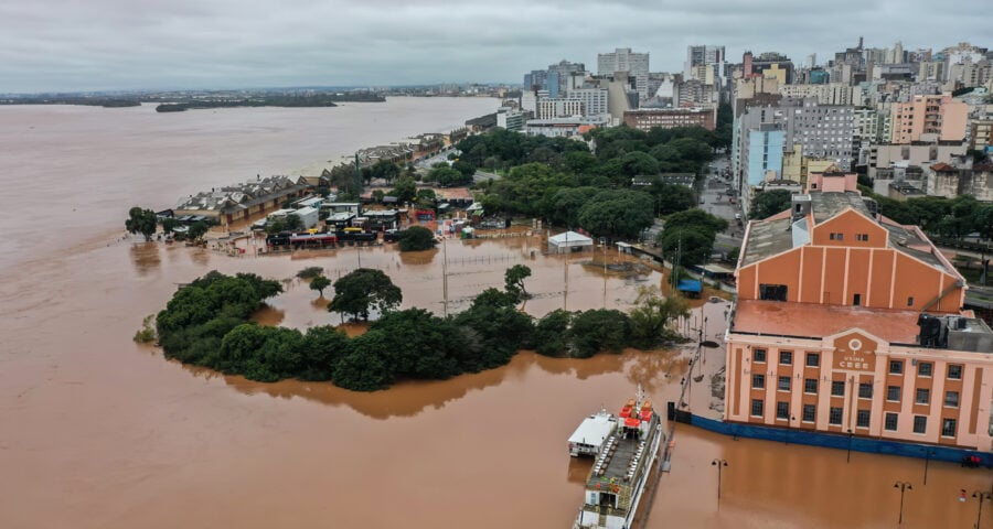 Enchentes atinge Porto Algre (RS) - Foto: Reprodução/Gilvan Rocha/Agência Brasil
