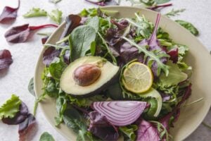 Considerada um ótimo acompanhamento para massas e saladas