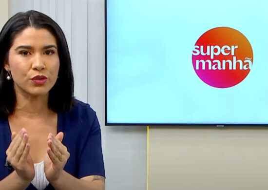 Apresentadora do Programa Super Manhã, Bárbara Mitoso