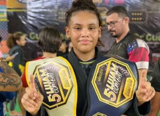 A lutadora Mônica Rocha vai disputar o Campeonato Brasileiro de Jiu-Jitsu da CBJJ e IBJJF