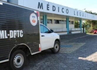 Corpo de homem morto fará exames no IML - Foto: Divulgação/SSP-AM