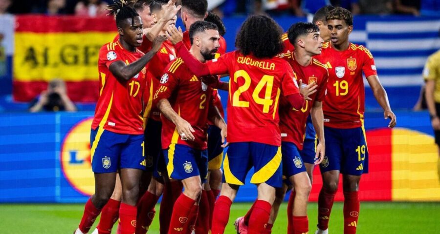 A Espanha derrotou a Itália e garantiu vaga nas oitavas de final da Eurocopa - Foto: Reprodução/Instagram @sefutbol