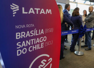 Primeiro voo direto para Santiago é inaugurado em Brasília