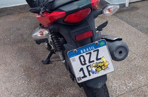 Suspeito é preso com moto com placa adulterada em Manaus