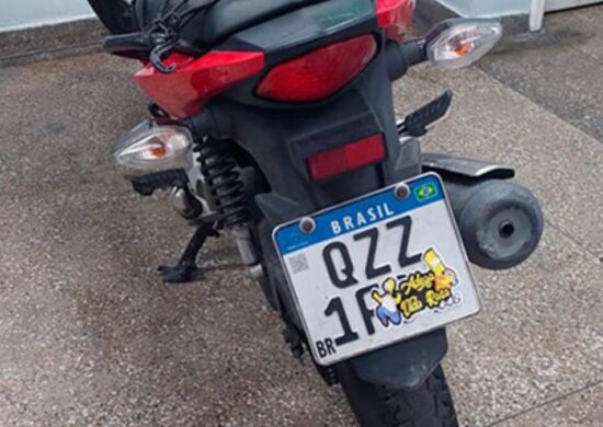 Suspeito é preso com moto com placa adulterada em Manaus