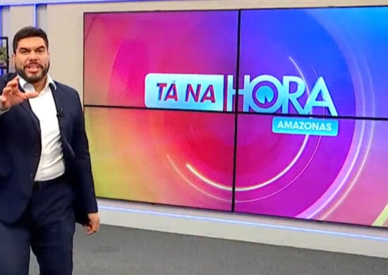 Apresentador do Jornal Tá na Hora, Clayton Pascarelli. Foto: Reprodução/TV Norte Amazonas