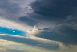 Nuvens de chuva