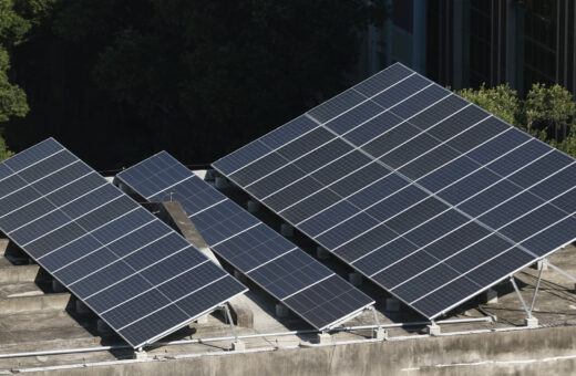 Projeto permite usar o FGTS para instalar energia solar residencial.