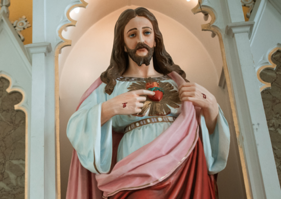 Papa anuncia documento sobre o Sagrado Coração de Jesus - Foto: Reprodução/Canva