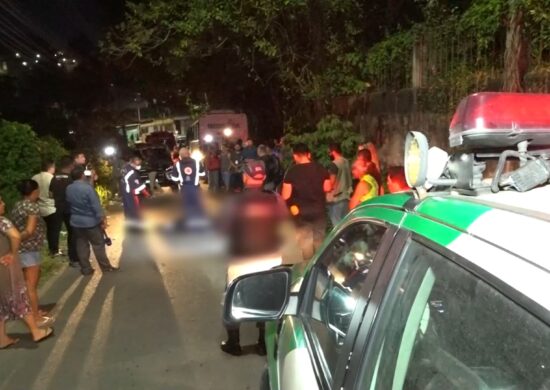 Entregador de delivery é morto a tiros e tem moto levada na Zona Norte de Manaus nesta segunda-feira (18). Foto: Reprodução/TV Norte Amazonas