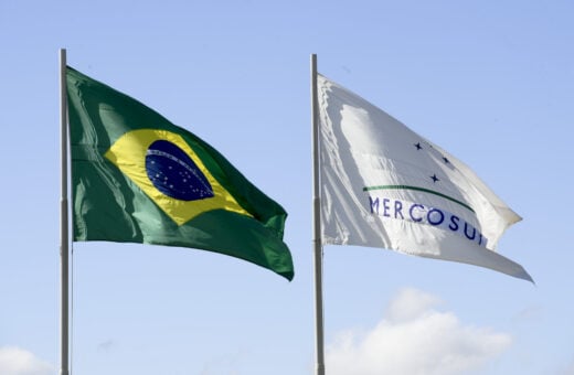 Lula participa da 64ª Cúpula de Chefes de Estado do Mercosul e Estados Associados.