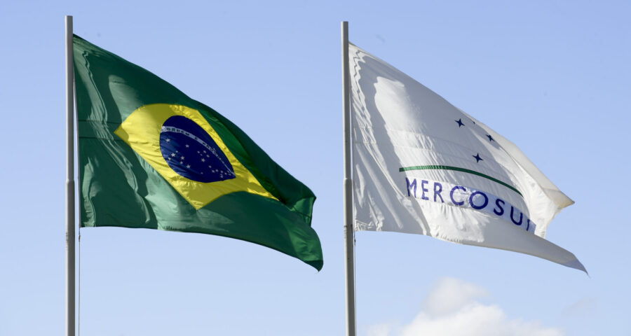 Lula participa da 64ª Cúpula de Chefes de Estado do Mercosul e Estados Associados.