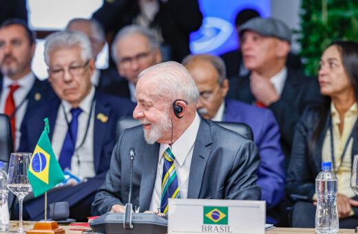 Presidente Lula durante sessão Plenária dos Presidentes dos Estados Parte do MERCOSUL e Estados Associados. Foto: Ricardo Stuckert/PR
