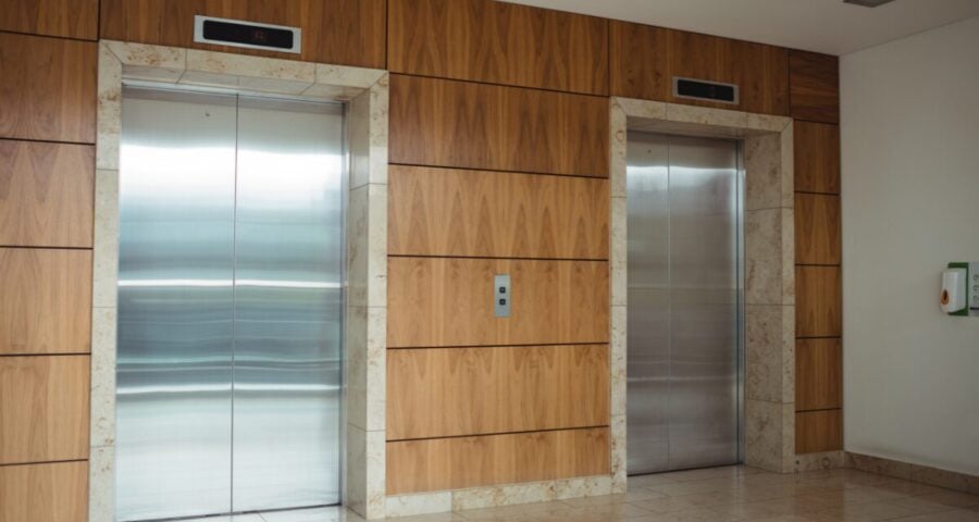 A Polícia Civil abriu dois inquéritos para investigar as mortes em acidentes com elevadores no RJ