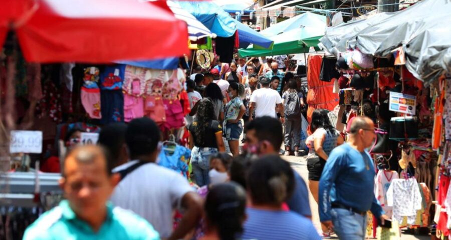 Antecipação do 13º salário beneficia 109 mil servidores