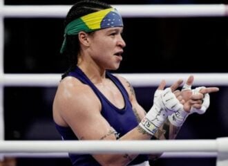Bia Ferreira garantiu sua segunda medalha no boxe nas Olimpíadas 2024