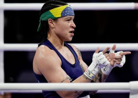 Bia Ferreira garantiu sua segunda medalha no boxe nas Olimpíadas 2024