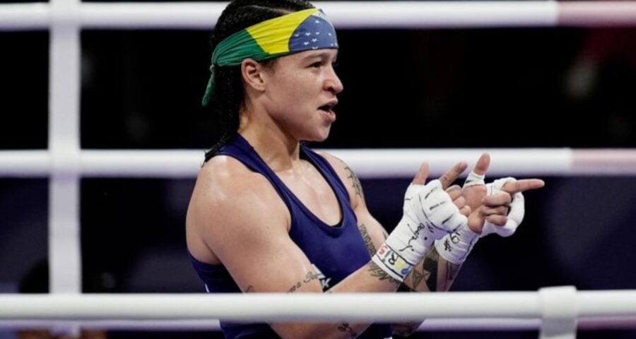 Bia Ferreira garantiu sua segunda medalha no boxe nas Olimpíadas 2024
