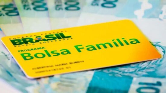 Beneficiários do Bolsa Família devem ficar atentos aos golpes.