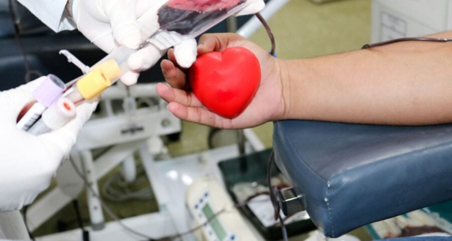 Campanha de doação de sangue Seja o Tipo de Alguém