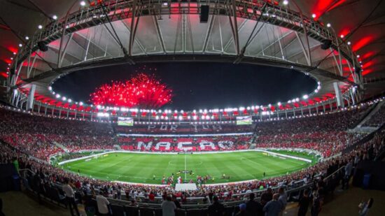 Flamengo pode chegar à liderança do Brasileirão neste domingo (28) - Foto: Paula Reis / CRF