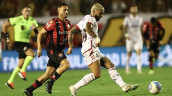 Gabigol deve voltar a ser titular no Flamengo - Foto: Gilvan de Souza / CRF