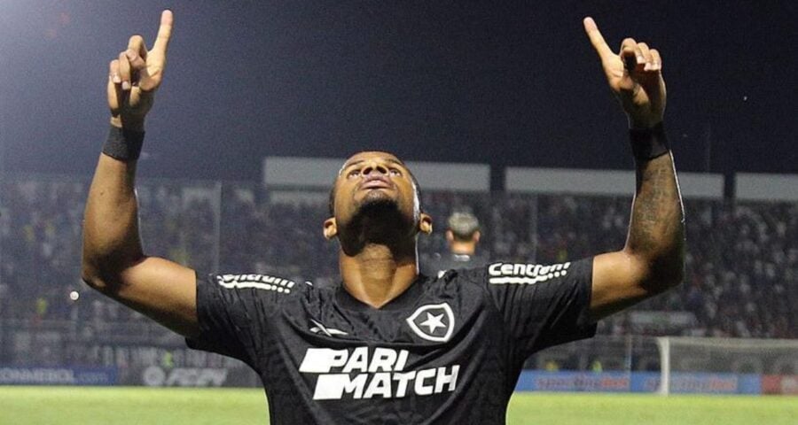 Júnior Santos não tem prazo para retornar ao Botafogo - Foto: Vitor Silva / BFR