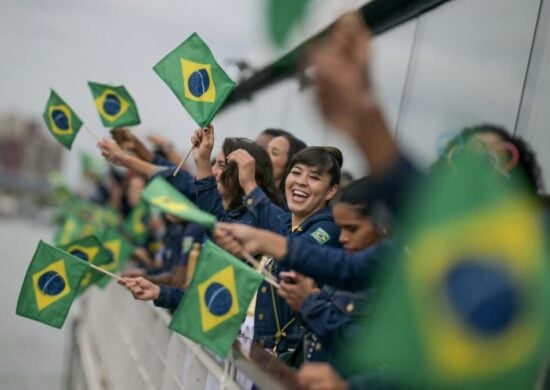 Os atletas retornaram à Vila Olímpica logo após completar o percurso da cerimônia de abertura das Olimpíadas 2024
