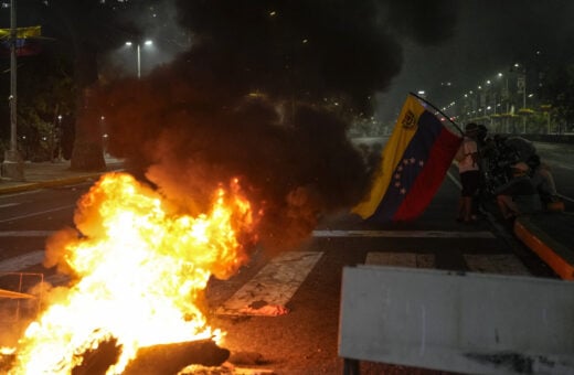 Protestos em Caracas após anúncio da vitória de Maduro nas eleições