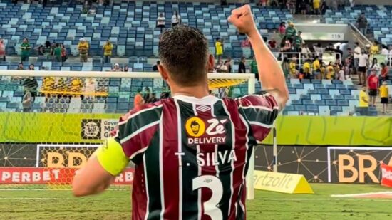 No retorno de Thiago Silva, Fluminense volta a vencer no Brasileirão - Foto: Reprodução / X @fluminensefc