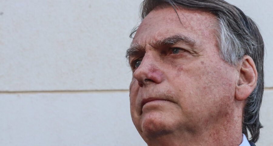 PGR tem prazo de 15 dias para decidir se denuncia Bolsonaro