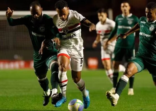 O jogo entre Goiás e São Paulo será transmitido ao vivo