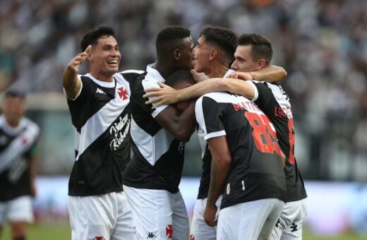 Atlético-GO e Vasco se enfrentam no primeiro duelo das oitavas da Copa do Brasil 2024 em busca de um lugar nas quartas de final."