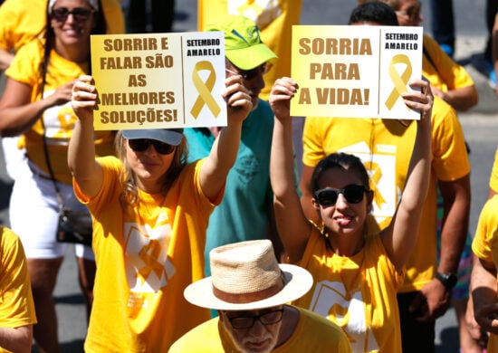 A Campanha Setembro Amarelo pretende informar para prevenir o suicídio e estimular as pessoas a buscar ajudaA Campanha Setembro Amarelo pretende informar para prevenir o suicídio e estimular as pessoas a buscar ajuda