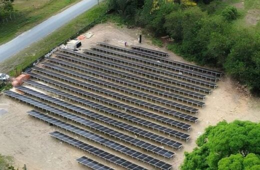 A empresa Future Solar Instalação e Manutenção Elétrica Ltda, especializada na venda e instalação de painéis de energia solar, está sendo acusada de aplicar golpes em Manaus.