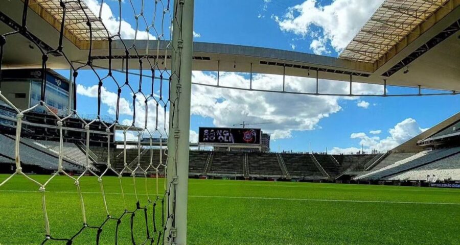 Neo Química Arena recebe Corinthians e Bragantino - Foto: @fernabrlima