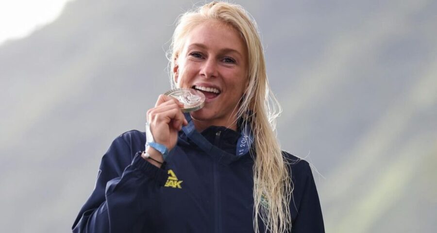 A gaúcha conquistou o 2º lugar no surfe feminino - Foto: Divulgação/William Lucas/COB