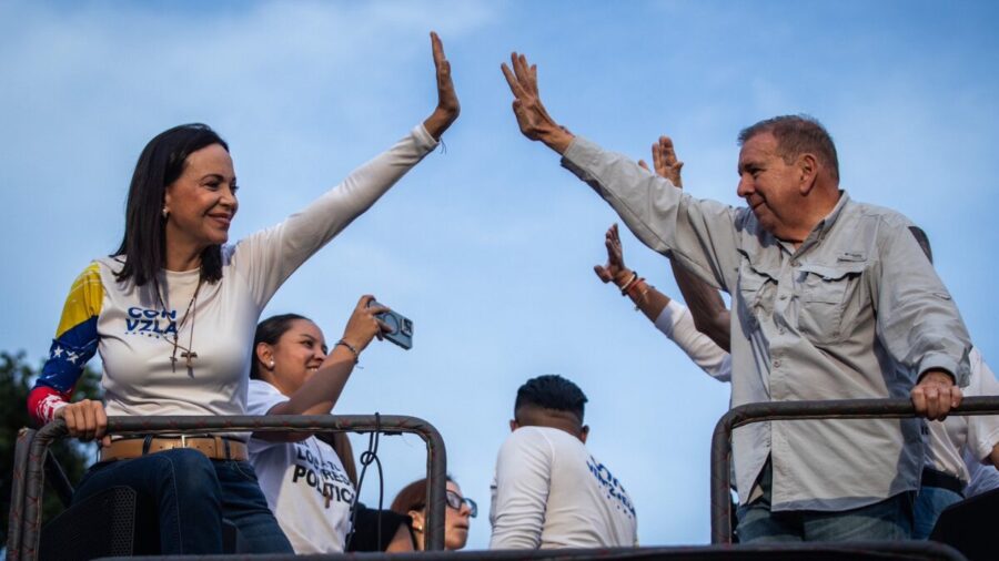 Opositores são investigados e conflito político se estende na Venezuela - Foto: Reprodução/X @EdmundoGU