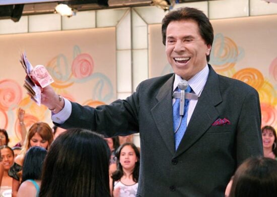 Silvio Santos e tradição de distribuir dinheiro - Foto: SBT