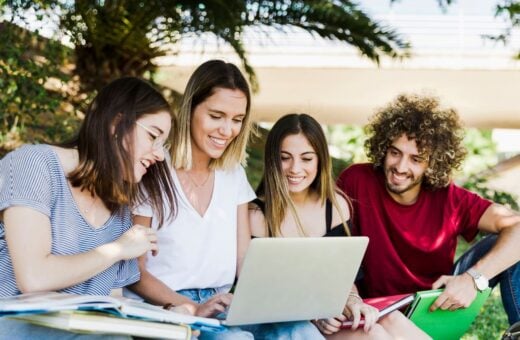 Estudantes podem contribuir para o INSS e garantir benefícios