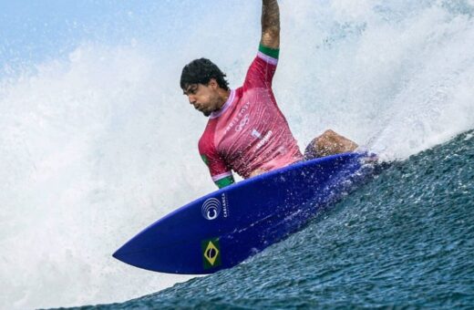 Gabriel Medina foi eliminado nas semifinais do surfe masculino das Olimpíadas de 2024.