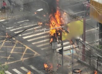 Incêndio em Manaus afeta trânsito. Foto: Reprodução Internet