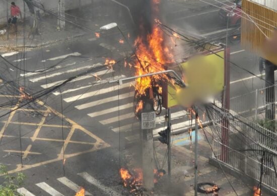 Incêndio em Manaus afeta trânsito. Foto: Reprodução Internet