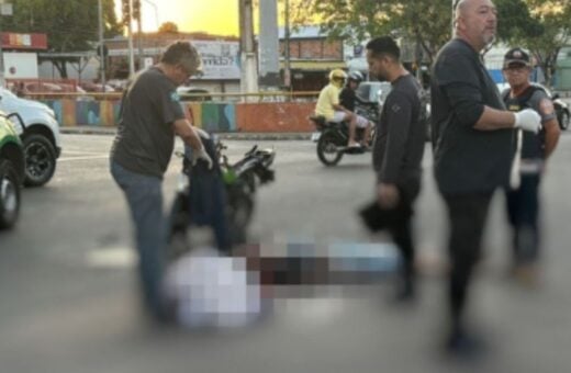 Motociclista morre após colidir contra carro na Compensa