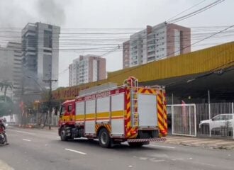 O incêndio ocasionou na falta de energia em algumas áreas de Manaus. Foto: Reprodução Internet