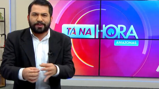 Apresentador do Jornal Tá na Hora, Bruno Fonseca. Foto: Reprodução/TV Norte Amazonas